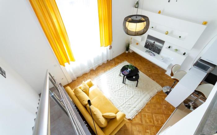 Bright Design Riverside Studio by NW