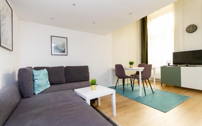 Cosy Suite Westend 2 by NW