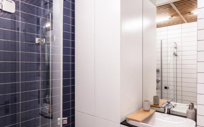 Eszter's Lovely Downtown Apartment by NW