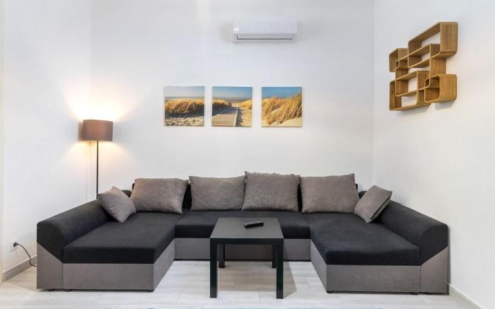 Swarz's Downtown Residence by NW