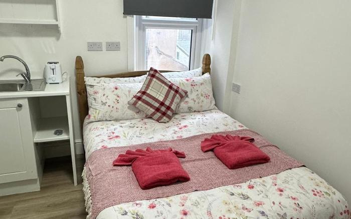 Comfortable Ensuite with Private Bathroom