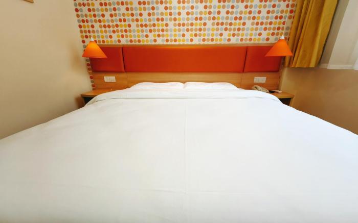 Home Inn Baoji Zhongshan West Road Xifu Old Street