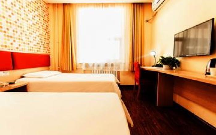 Home Inn Taiyuan North Street Beixiaoqiang Wanda Plaza