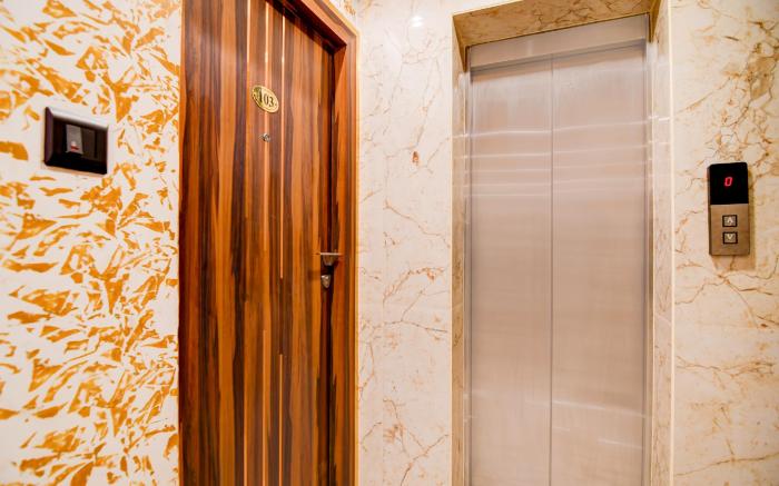 Townhouse Oak Sealdah Railway Station Formerly Creek Row