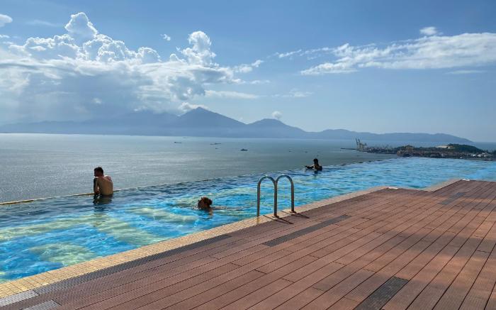 Luxury Apartment Golden Bay