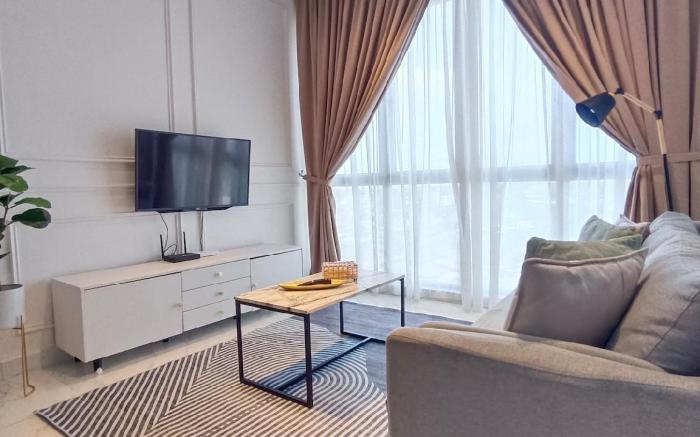 The Family Troika -1 Bedroom-