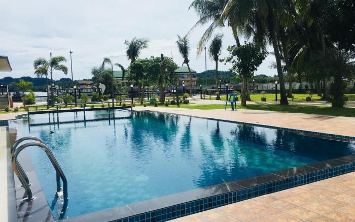 The Coco Grand Chalet Pakbara