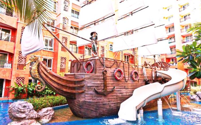 SEVEN SEAS RESORT water park pattaya 