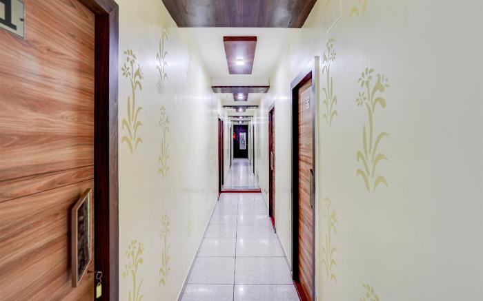 Super Hotel O Naroda GIDC Formerly Yuvraj