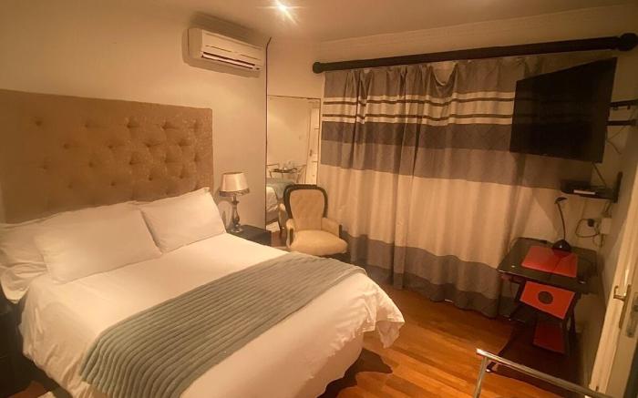Tranquil Retreat in Rondebosch