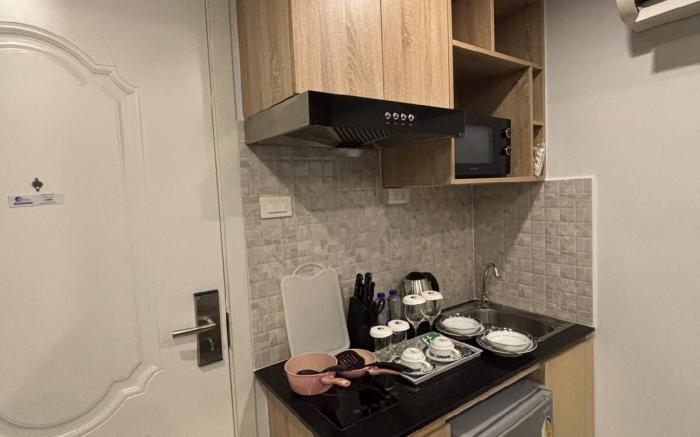 D eco Wellness Center