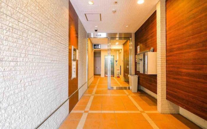 A「高级公寓」天下茶屋站步行3分！电车2站5分直达心斋桥/道顿堀/黑门市场，机场直达，可住4人411