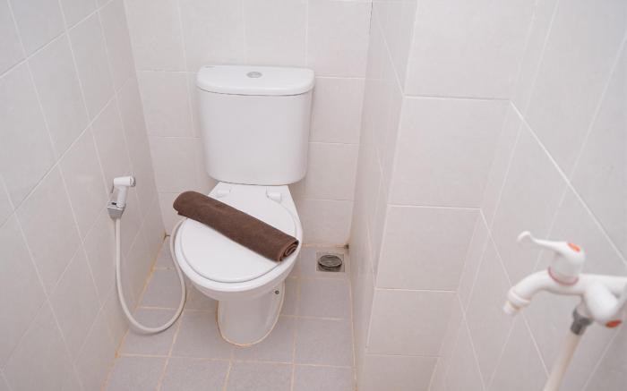 Cozy Stay Studio Apt Urbantown Serpong By Travelio