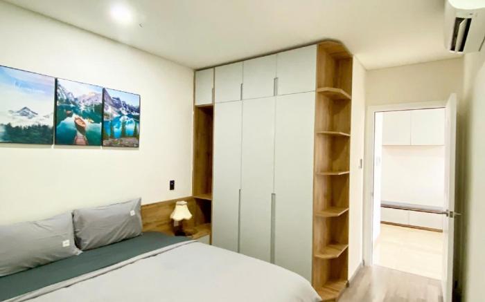 Modern 2BR 2BR Apartment | Monarchy Building