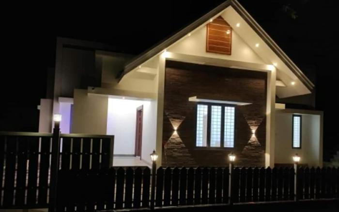 Varenya Luxuary Homestay