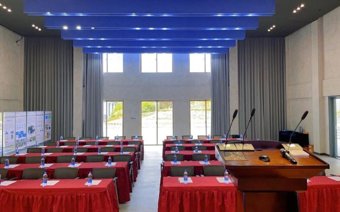 Zense Inn (Shenzhen International Convention and Exhibition Center)