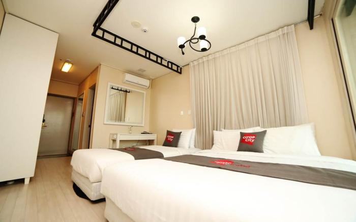 Coop City Hotel Stayco