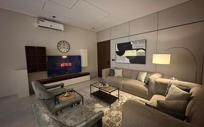 Suite room and lounge