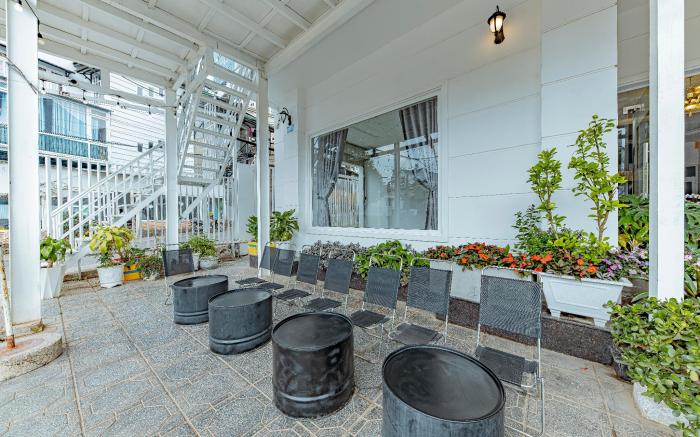 Ngân Hà Xanh Hotel 