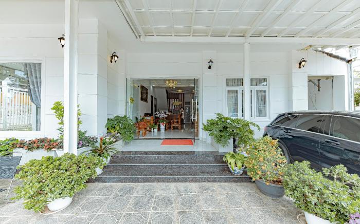 Ngân Hà Xanh Hotel 