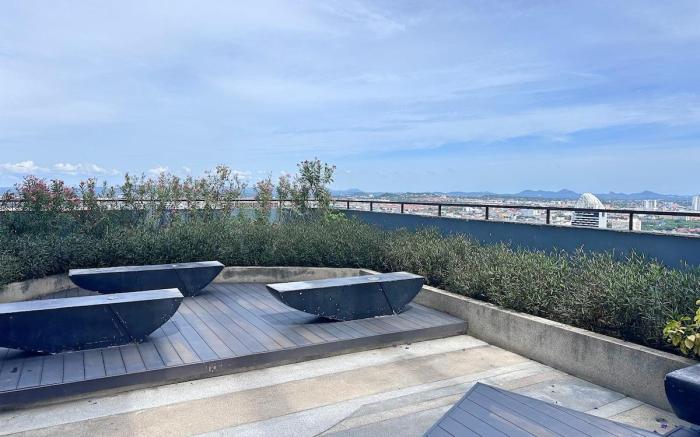 Centric Sea Central Sea  Apartment Suite 6