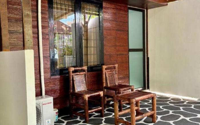 Dimas Cottage