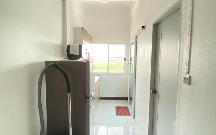 Khlong Luang Home Place Suite