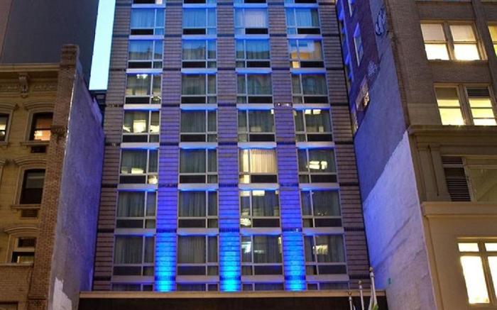 Holiday Inn Express - Times Square South By IHG