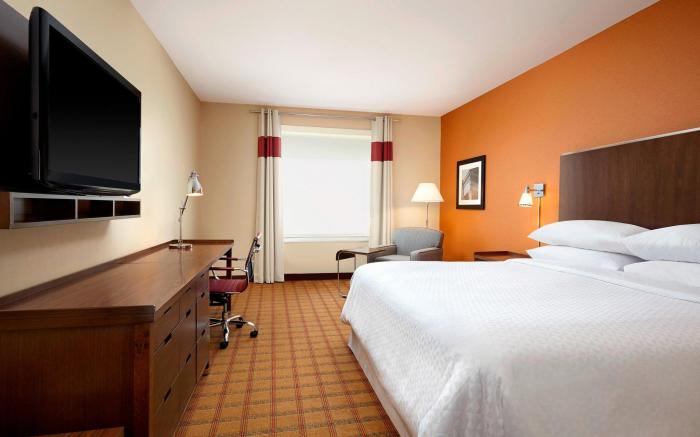 Four Points by Sheraton Edmonton International Airport