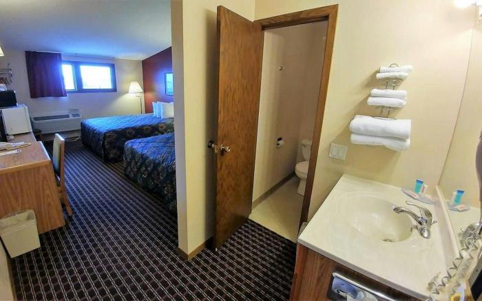 Red Carpet Inn Windom