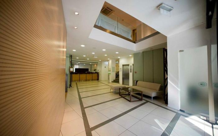 Athinais Hotel