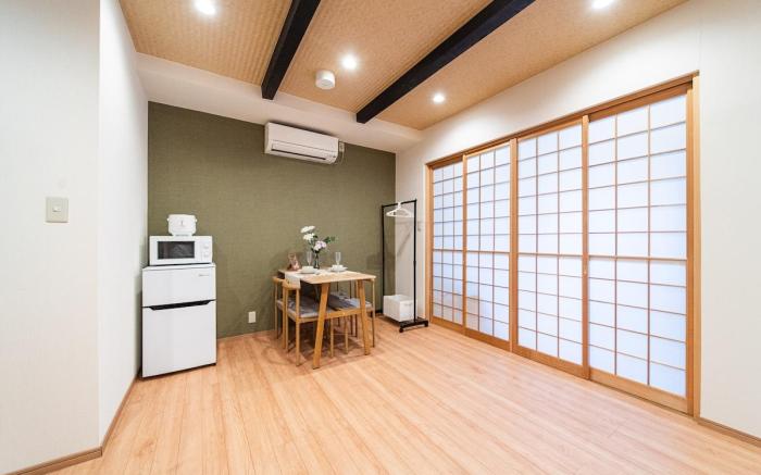KAYO・小倉町北 二条駅徒歩8分、一軒家貸切・キッチン完備・最大5名宿泊可