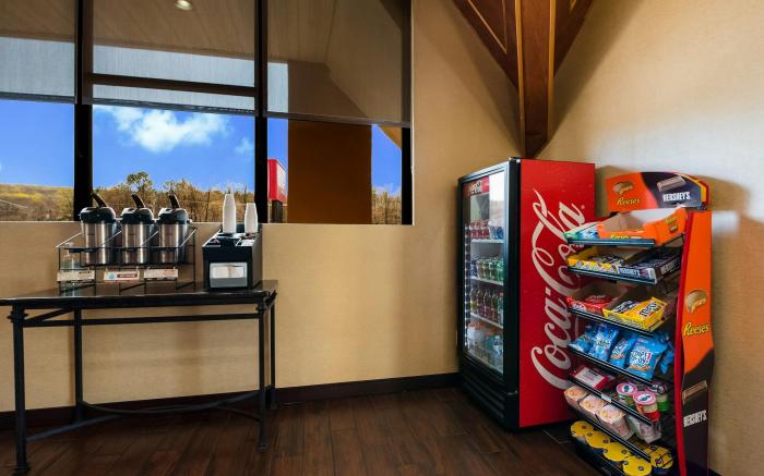 Red Roof Inn & Suites Newark - University