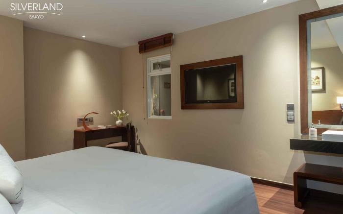 Silverland Sakyo Hotel