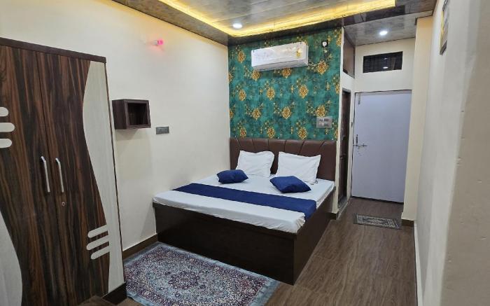 VNS - KASHIKA GUEST - HOUSE - Near Kashi Temple