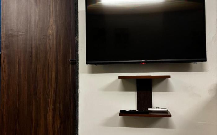 The Blue Leaf -Pvt. Studio Apt.
