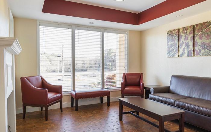 Red Roof Inn & Suites Scottsboro