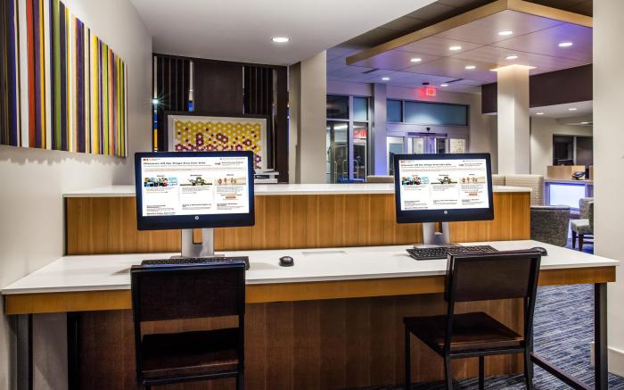 Holiday Inn Express Queensbury - Lake George Area By IHG