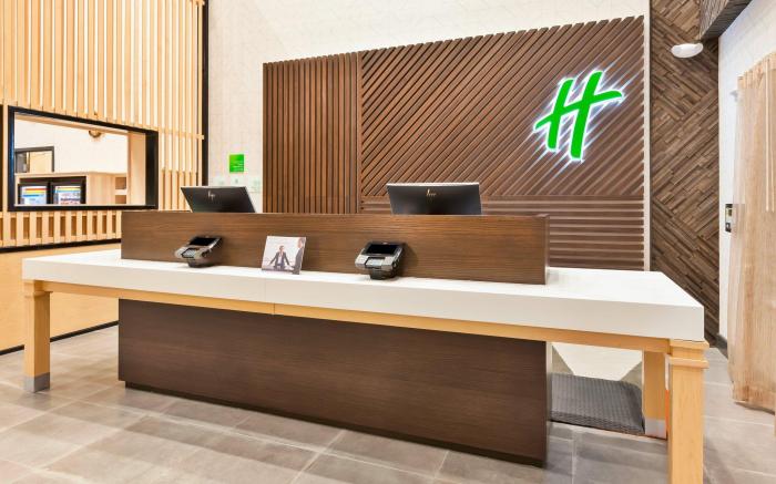 Holiday Inn Hotel And Suites Toledo Southwest - Perrysburg By IHG
