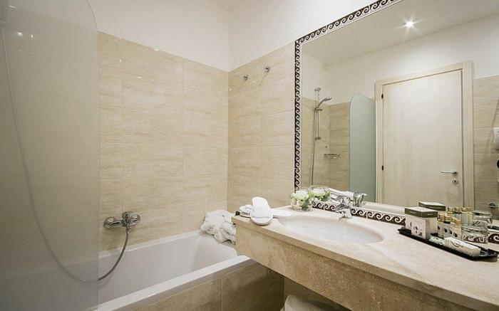 Hotel Executive 