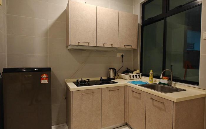 Platinum/2bedroom/Netflix/A-08-12