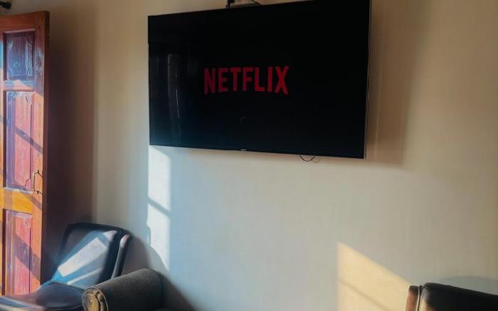 Cozyflix Cottage