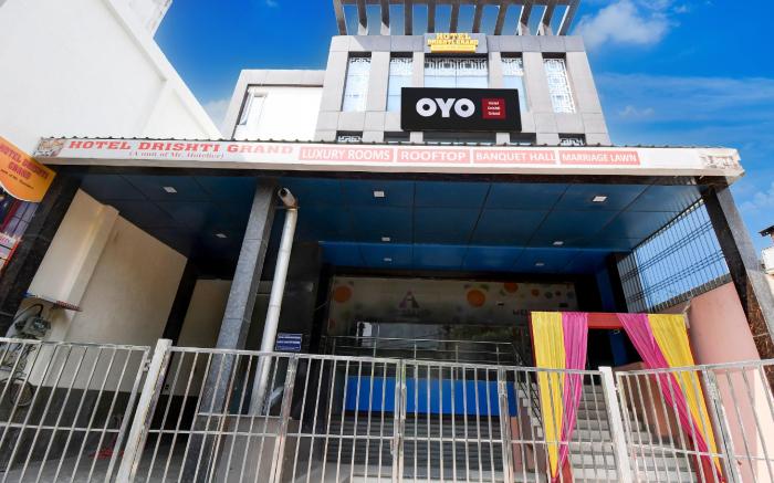 Hotel O Drishti Grand