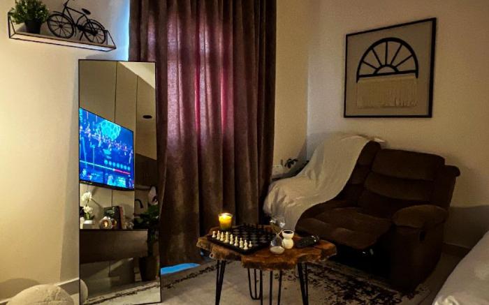 استديو ميد نايت