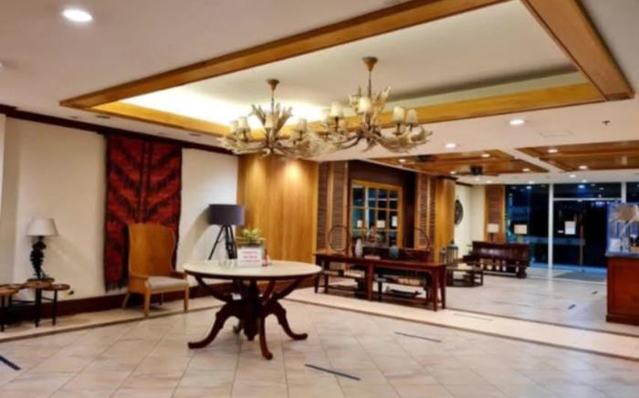 Reign's Accommodation