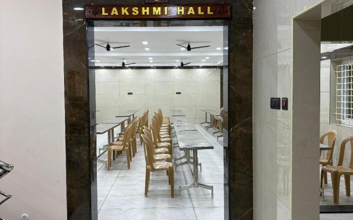 Vasavi Palace Residency 