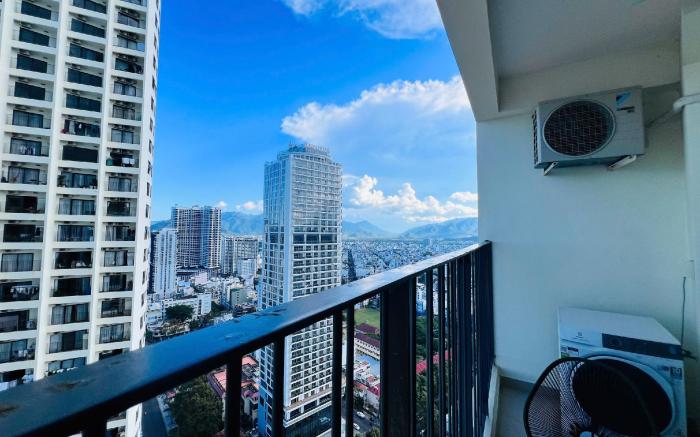 OceanSky 5* Suites @ Gold Coast Nha Trang