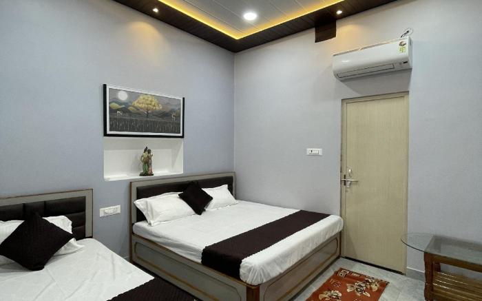 Rudransh Vintage Home