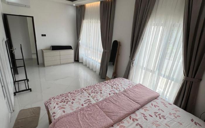 Villa Dwikora 2 + privat pool Pekanbaru 