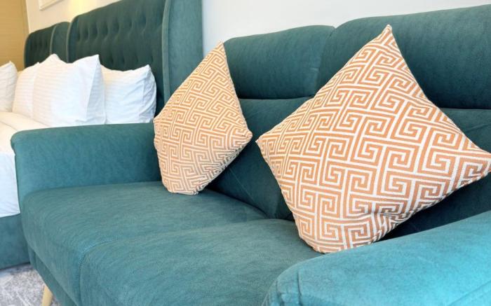 Tide Seaview Studiounit at R&F SeineRegion By ANJU